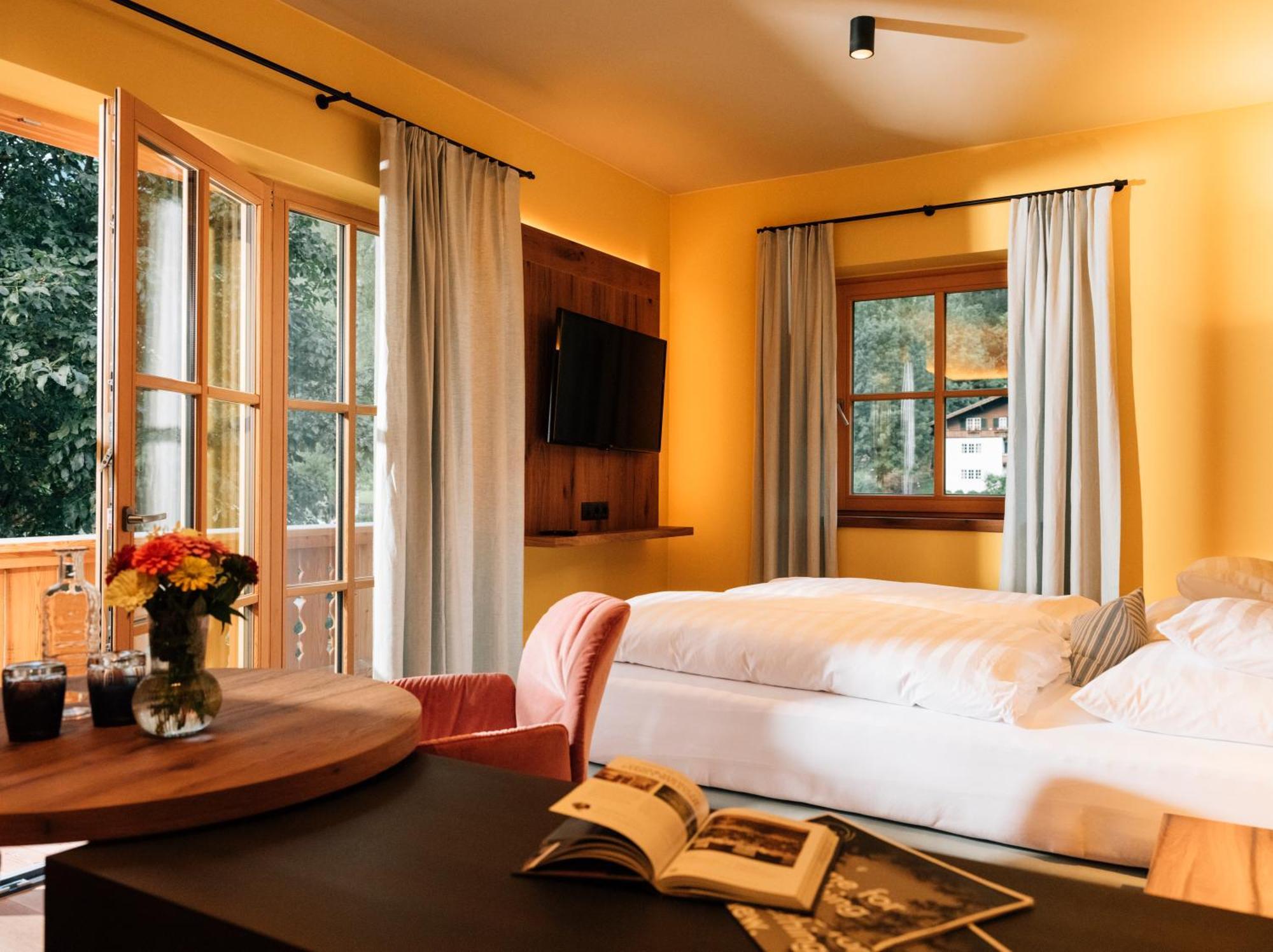 Landgasthof Hotel Linde Stumm Buitenkant foto